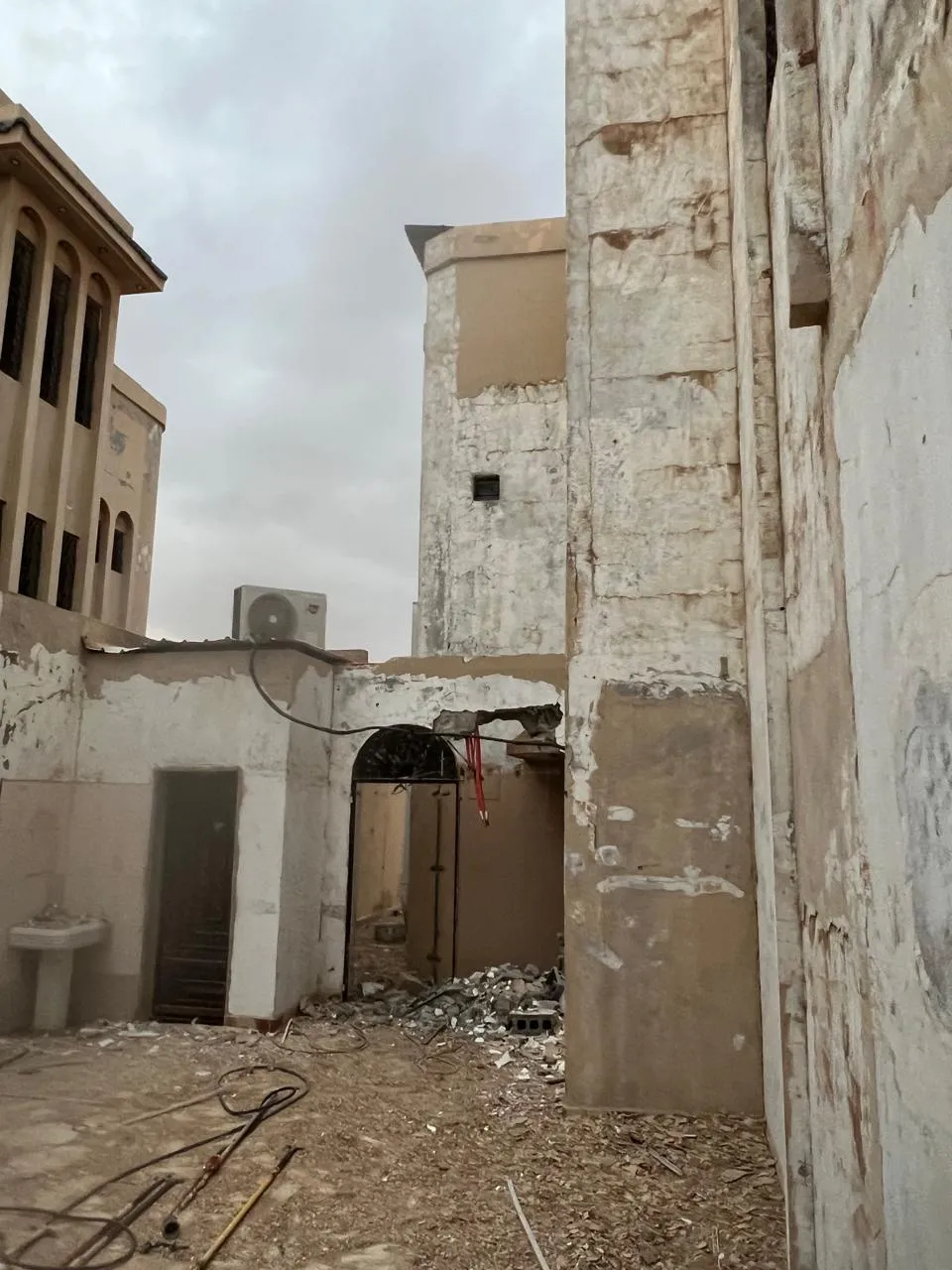 افضل مقاول مضمون لترميم مباني في الرياض