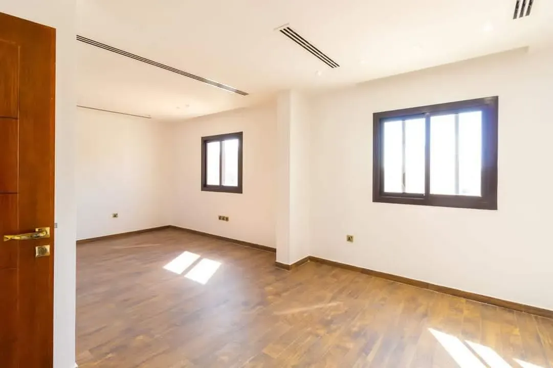 دهانات وديكورات عصرية وديكورات مرايا حديثة ومبتكرة لعام2026