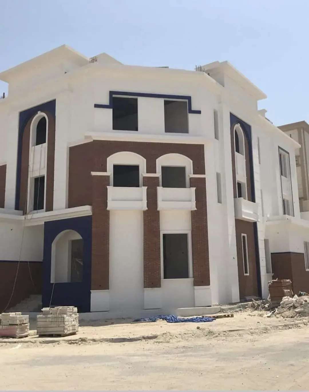 افضل معلمين دهانات وديكورات عصرية في الرياض 