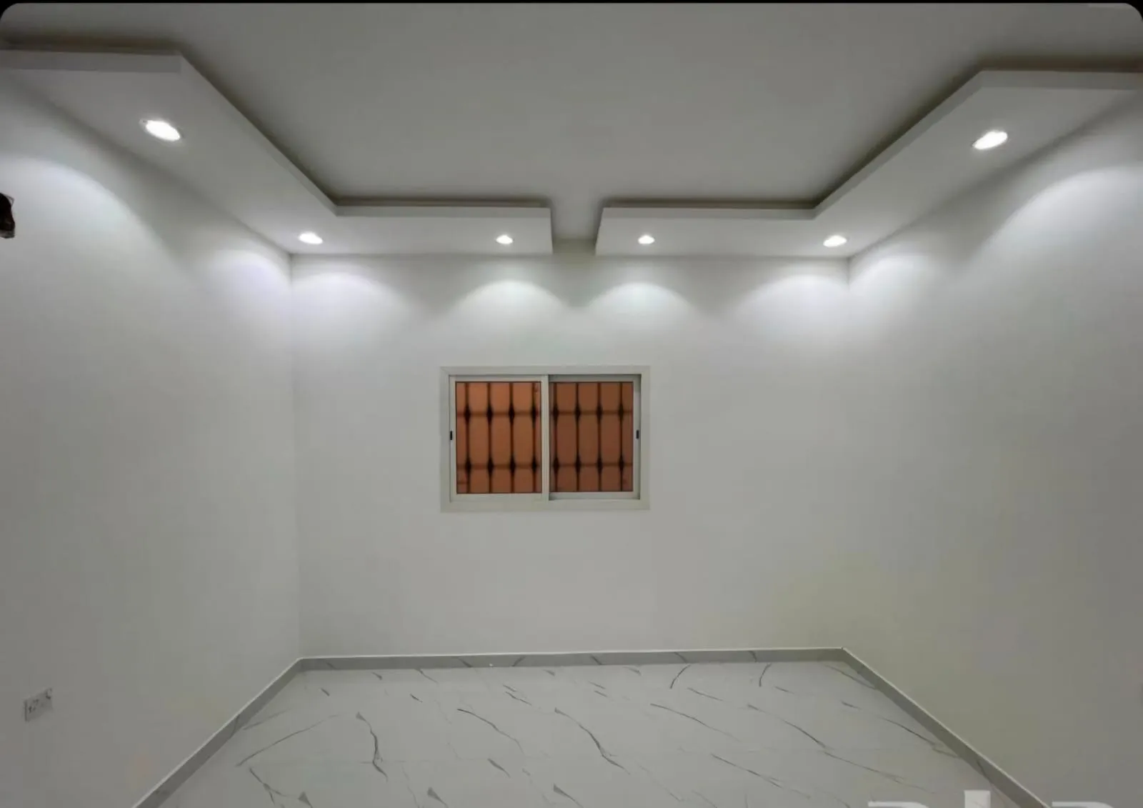 مقاول لخدمات المقاولات العامة في حي الحزم بجنوب الرياض