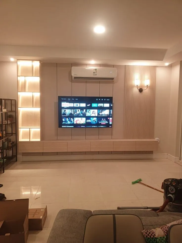 معلم دهانات وديكورات فوم وبديل الشيبورد ودواليب في حي النخيل