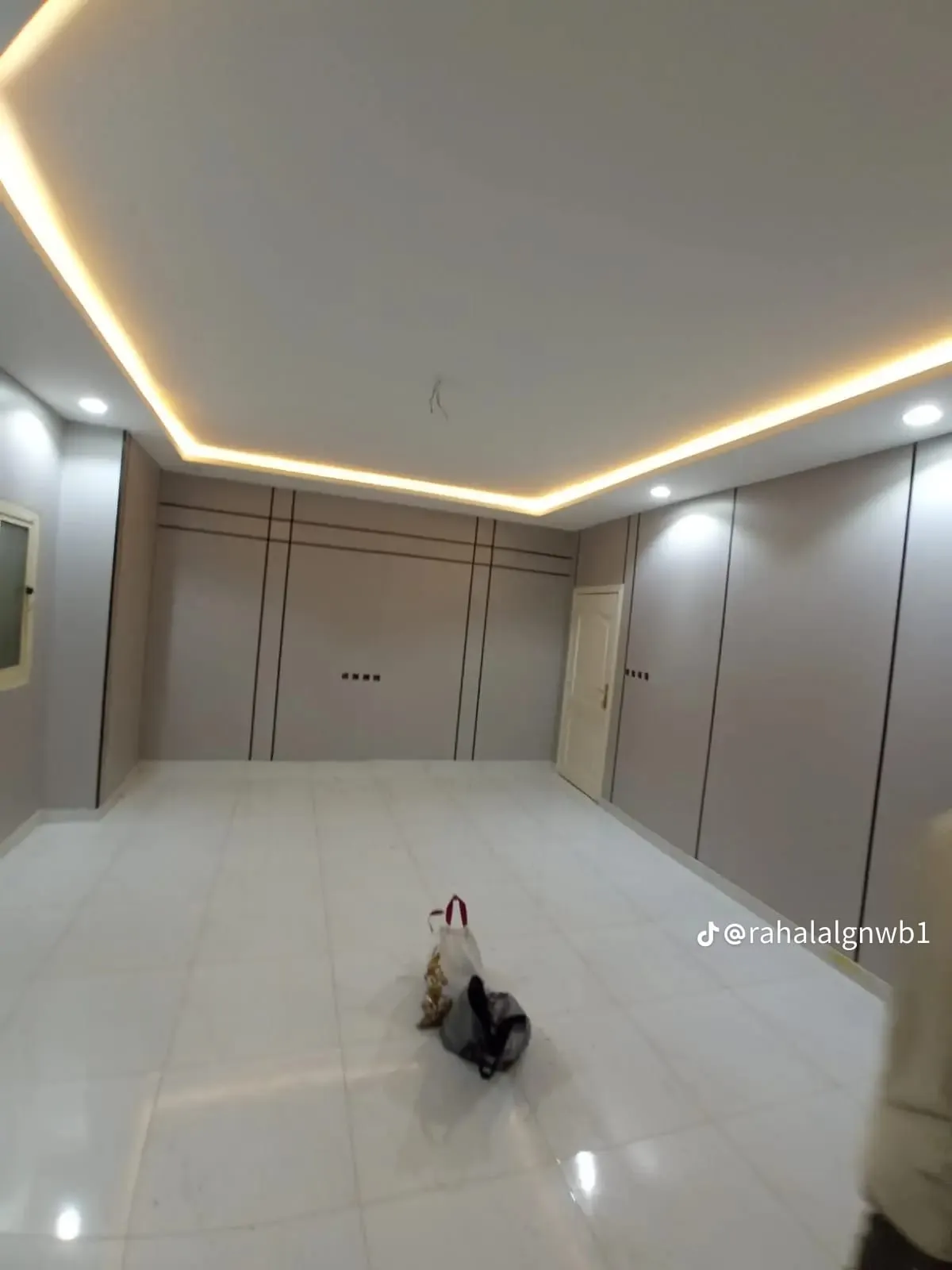 معلم تركيب بديل الشيبورد ودواليب حي النرجس والياسمين 