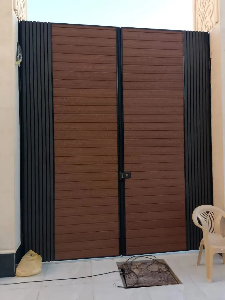 فني ديكورات وأبواب بديل الخشب بحي الصحافة ولبن:بتصاميم عصرية