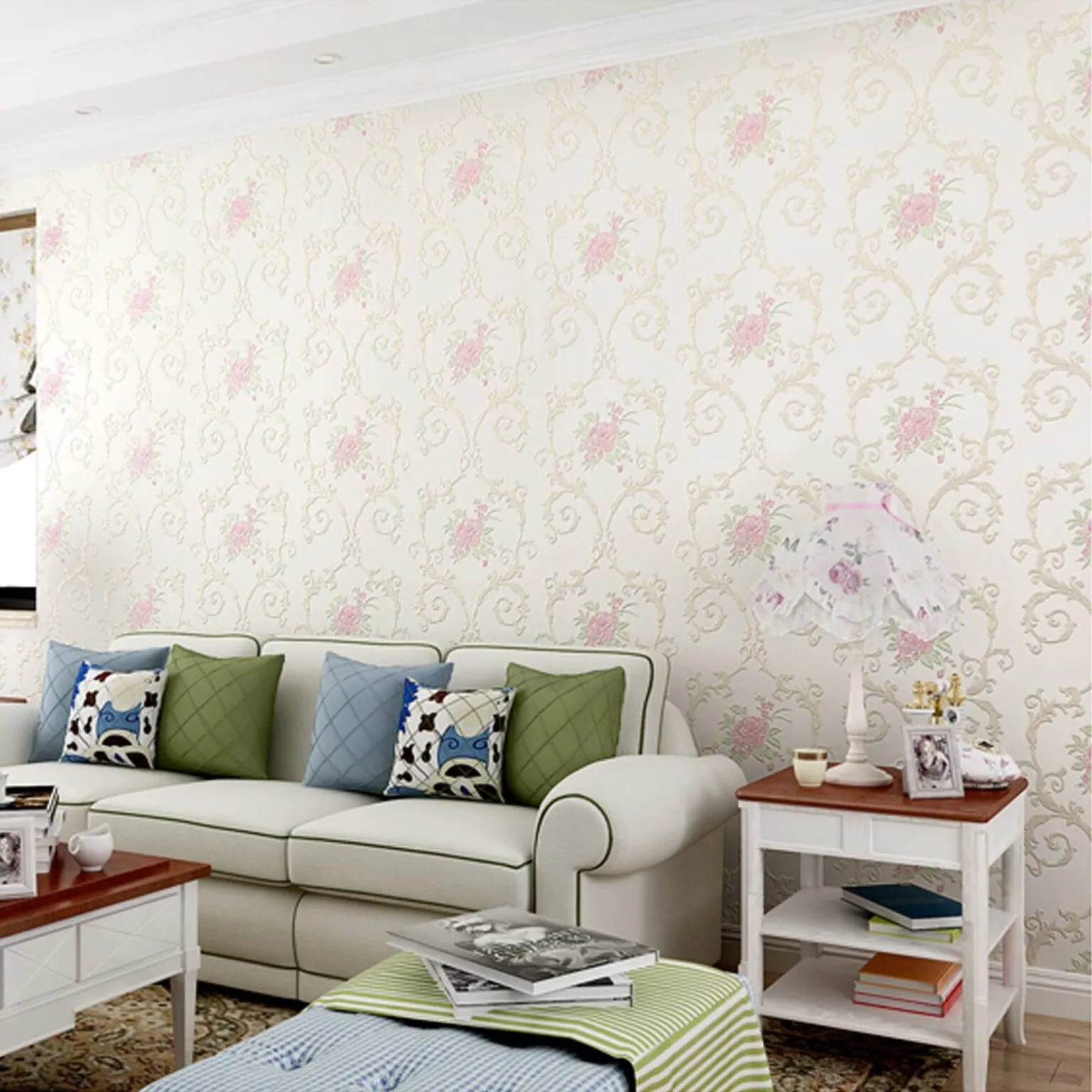 معلم محترف ومضمون لتركيب ورق جدران في جميع أحياء الرياض